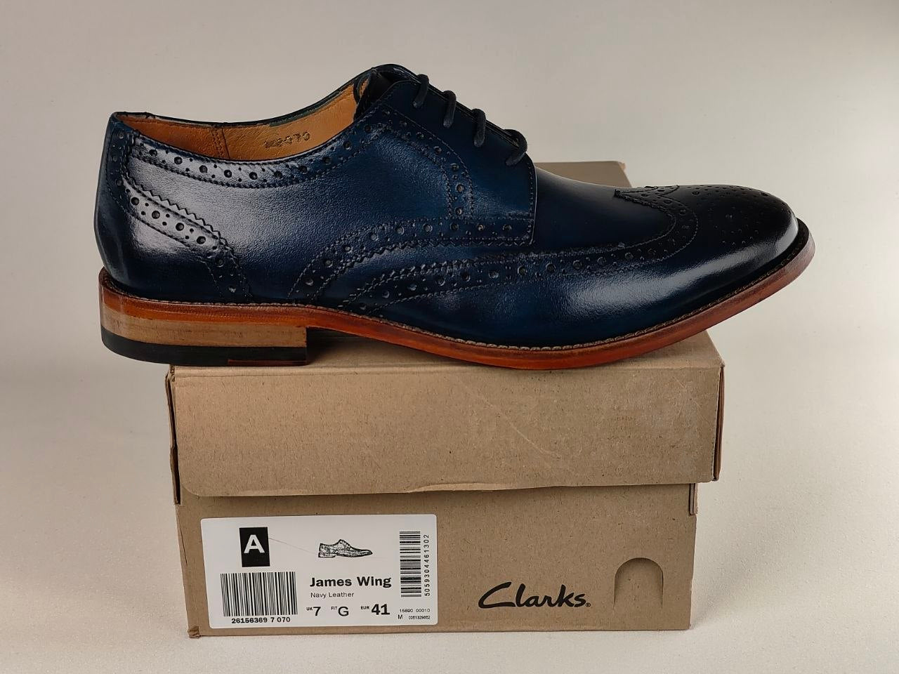 Clarks James Wing Navy Leather Brogues