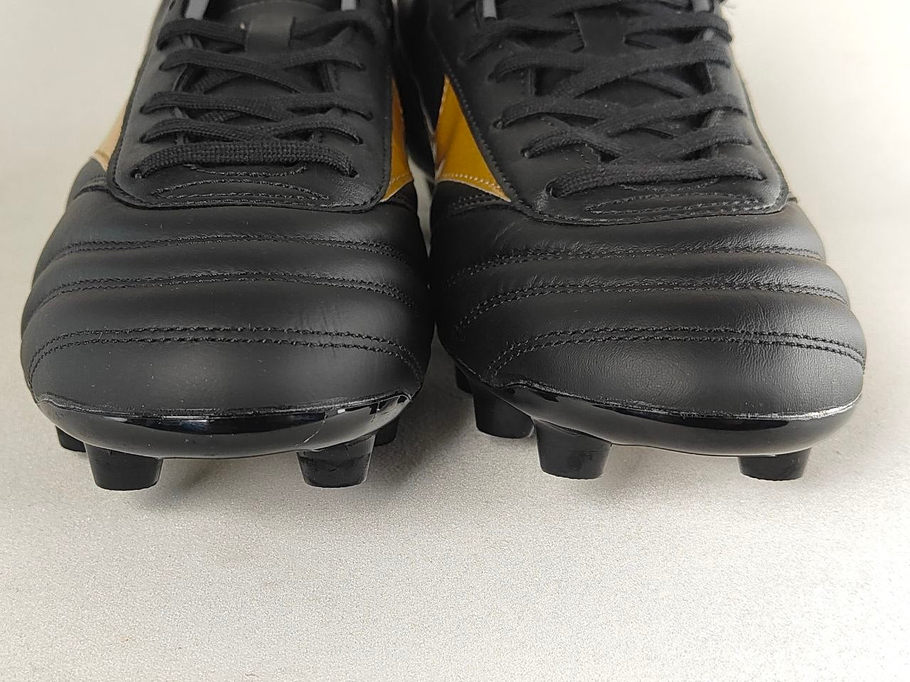 Mizuno Morelia II Pro FG Black Gold Football Boots – EU 42