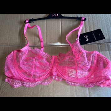 لباس زیر زنانه hunkemoller