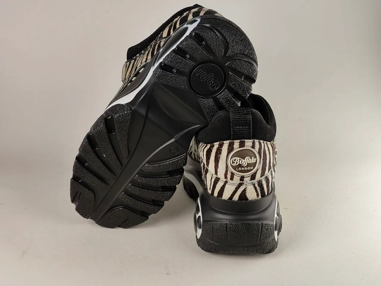Buffalo London 1339-14 2.0 Classic Zebra Platform Sneakers