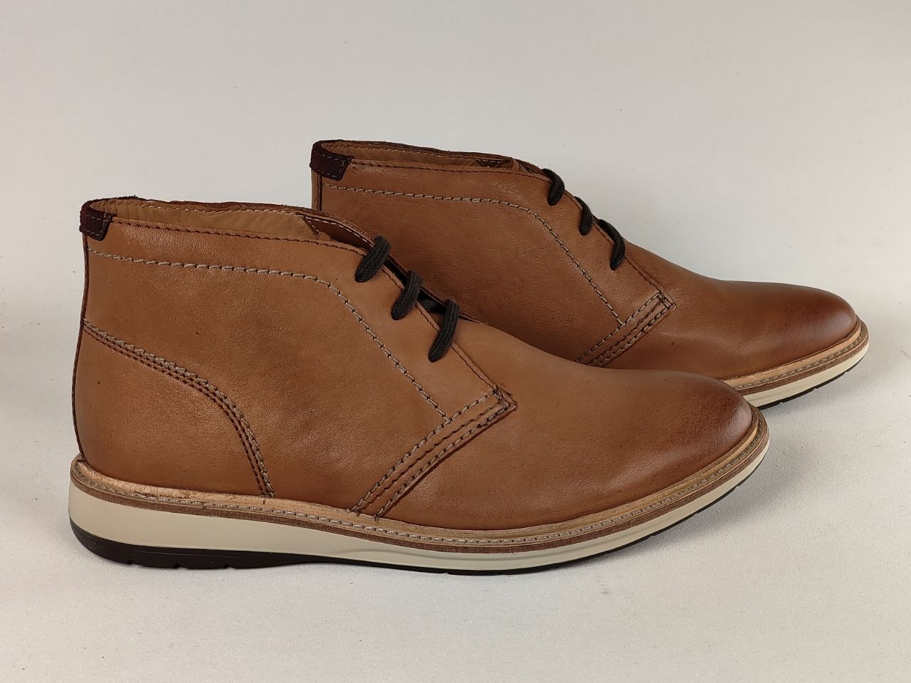Clarks Chantry Mid Tan Leather Men's Boots