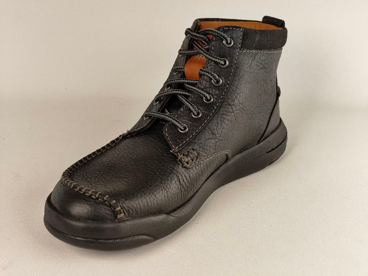 Clarks Driftway High Black Leather Boots