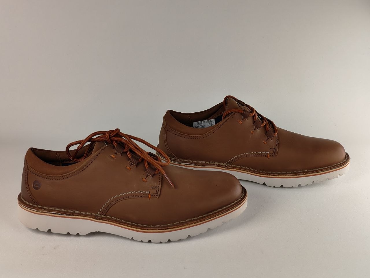 Clarks Eastford Low Dark Tan Leather Shoes