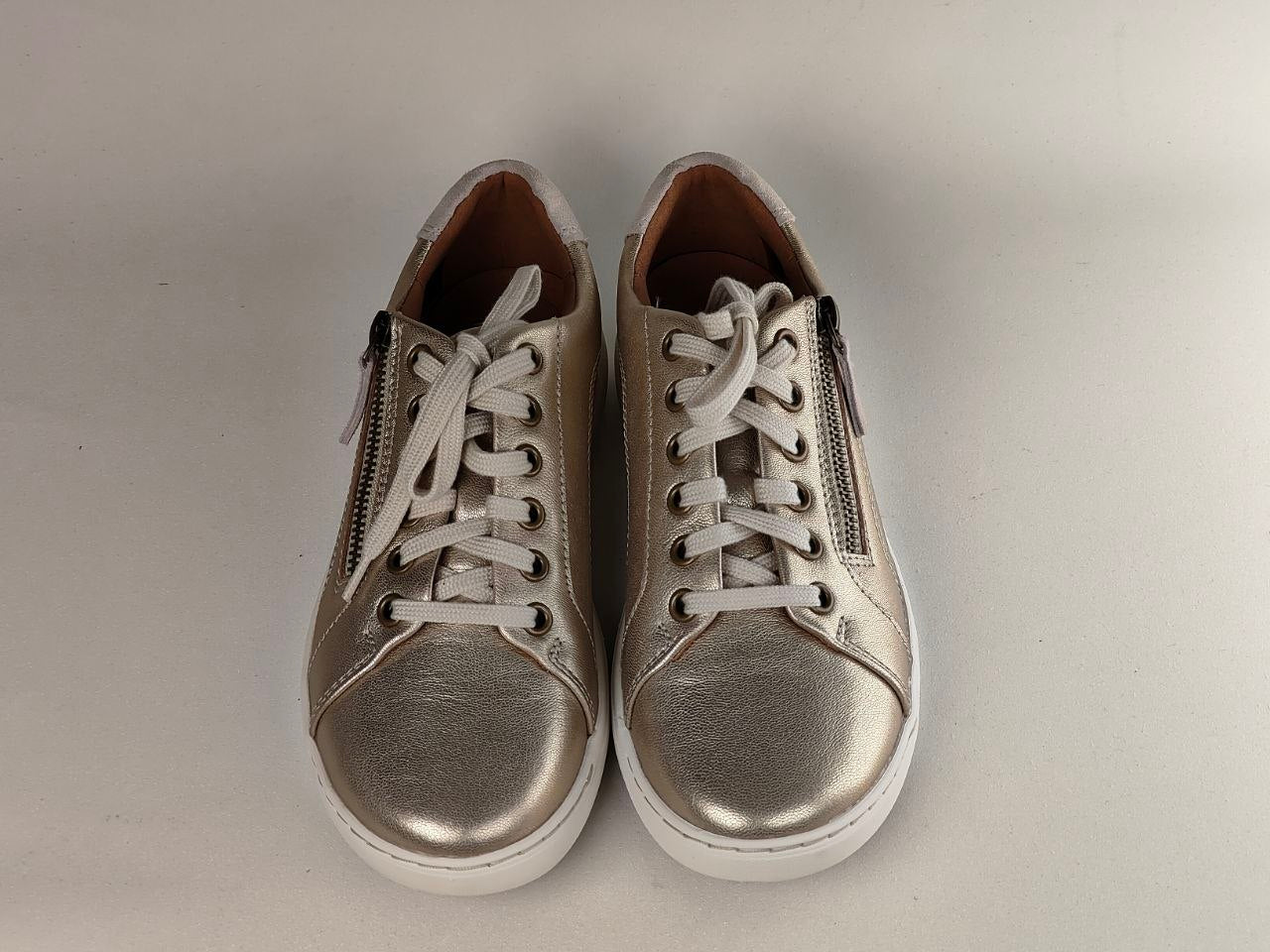 Clarks Nalle Lace Champagne Leather Sneakers