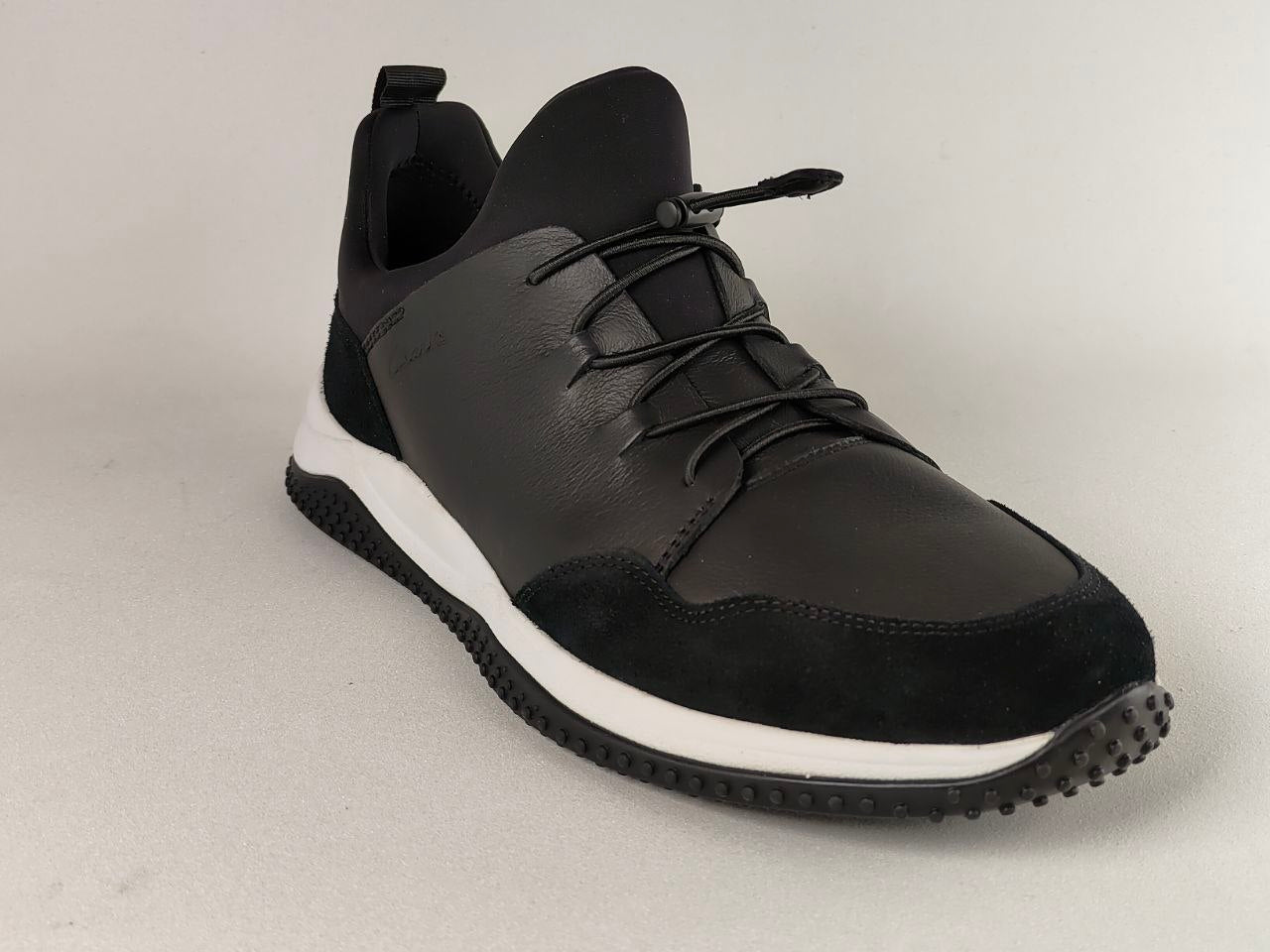 Clarks Puxton Ease – Black Leather