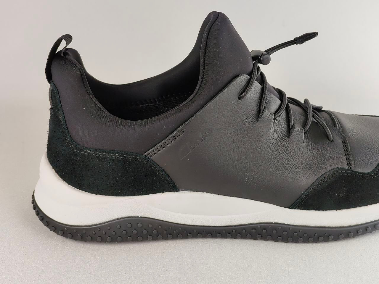 Clarks Puxton Ease – Black Leather
