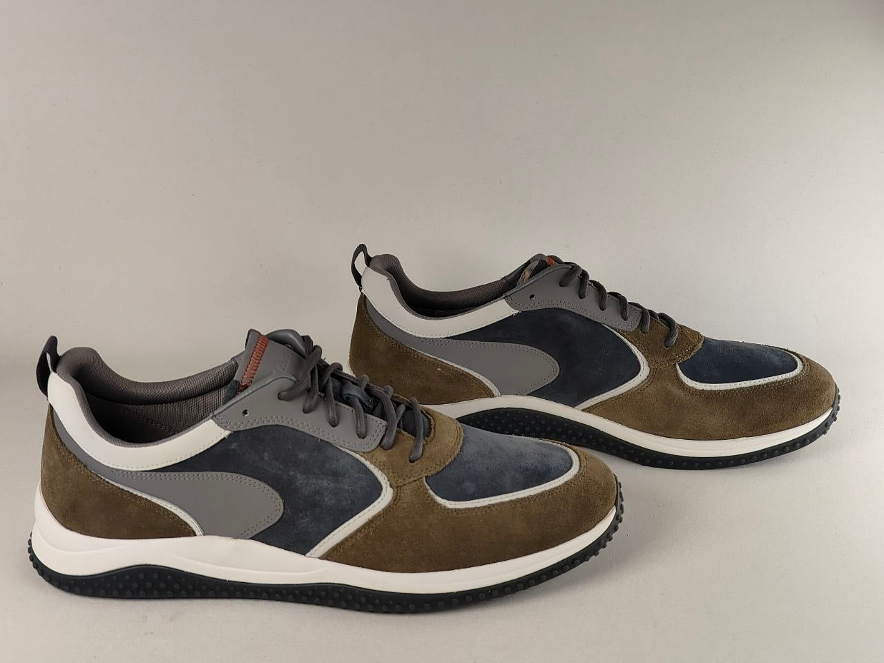 Clarks Puxton Run Olive Combination Casual Comfort Sneakers