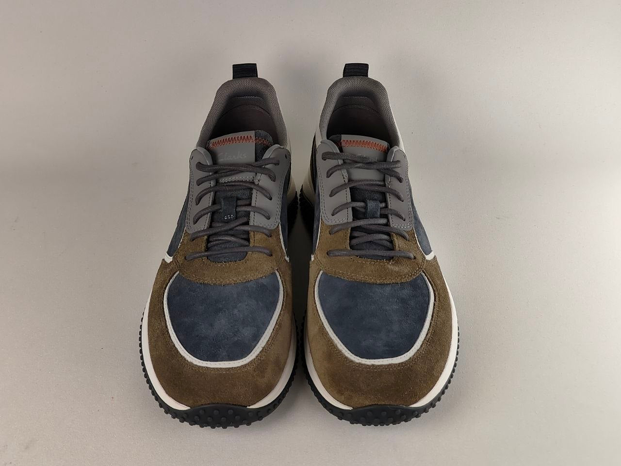 Clarks Puxton Run Olive Combination Casual Comfort Sneakers