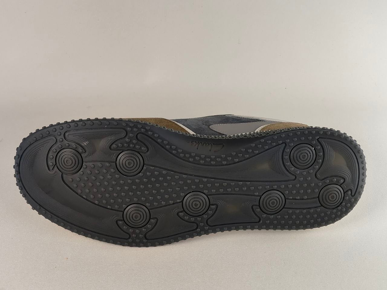 Clarks Puxton Run Olive Combination Casual Comfort Sneakers