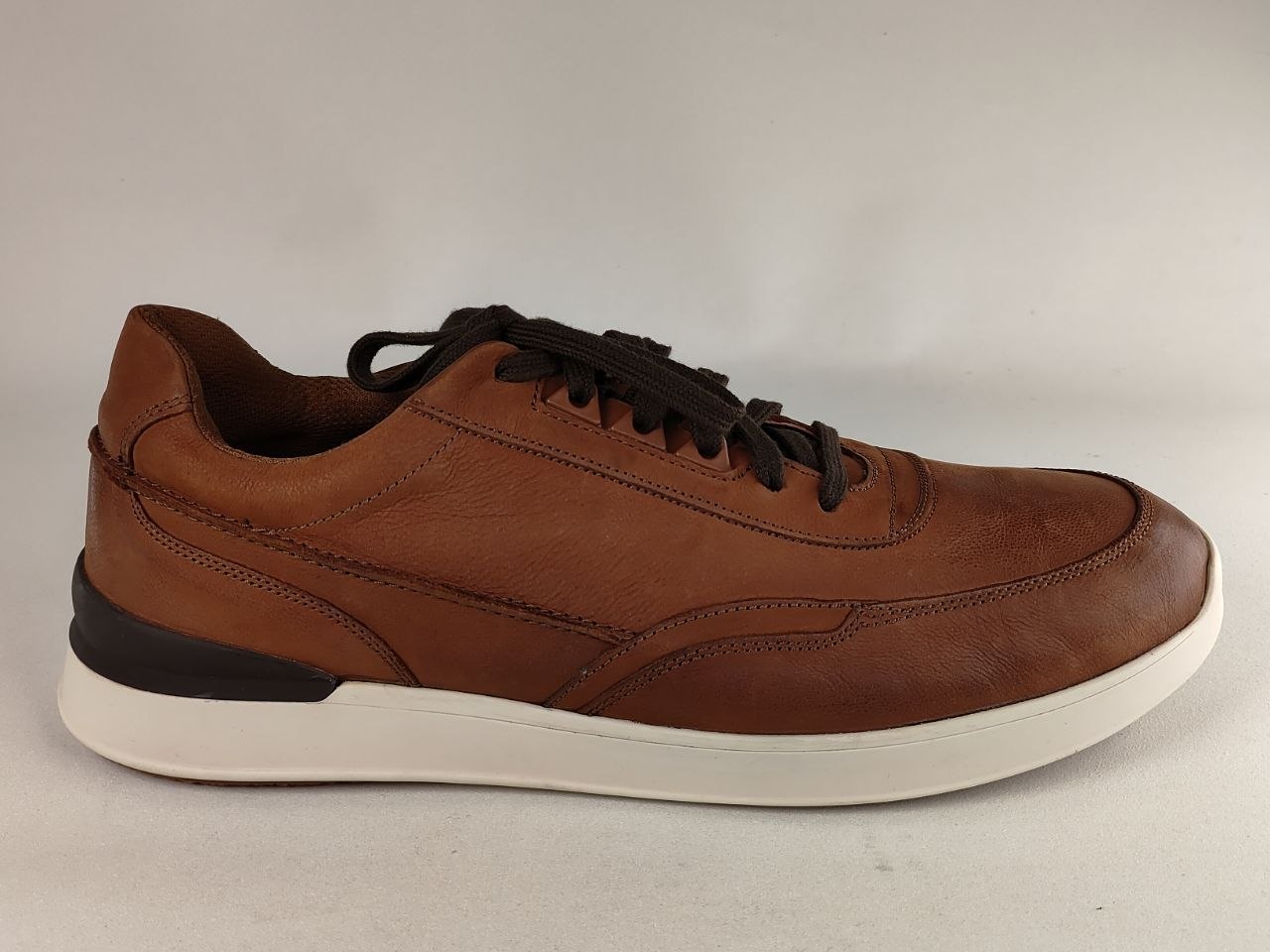 Clarks RaceLite Lace – Tan Leather