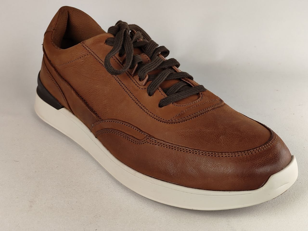 Clarks RaceLite Lace – Tan Leather