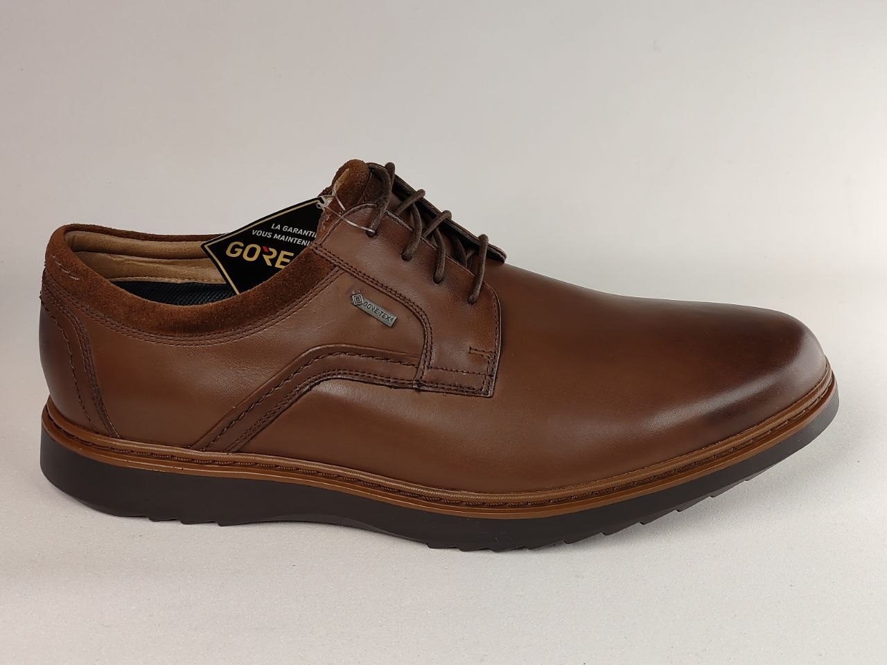 Clarks Un Geo Lace GTX Brown Leather Waterproof Shoes