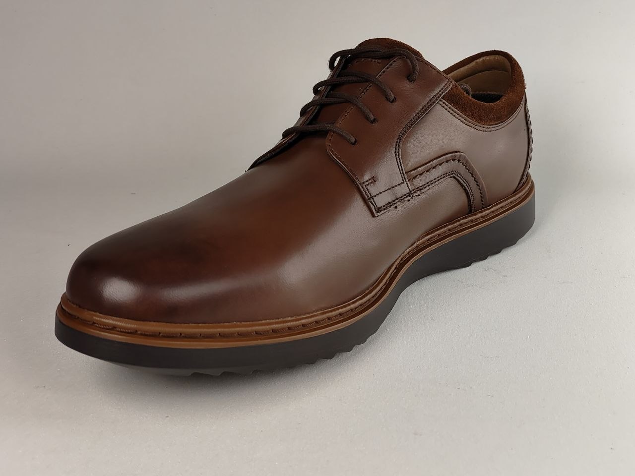 Clarks Un Geo Lace GTX Brown Leather Waterproof Shoes