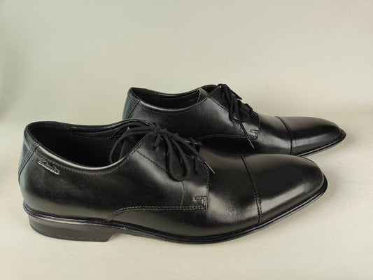 Clarks Bensley Cap Toe Oxford – Black Leather