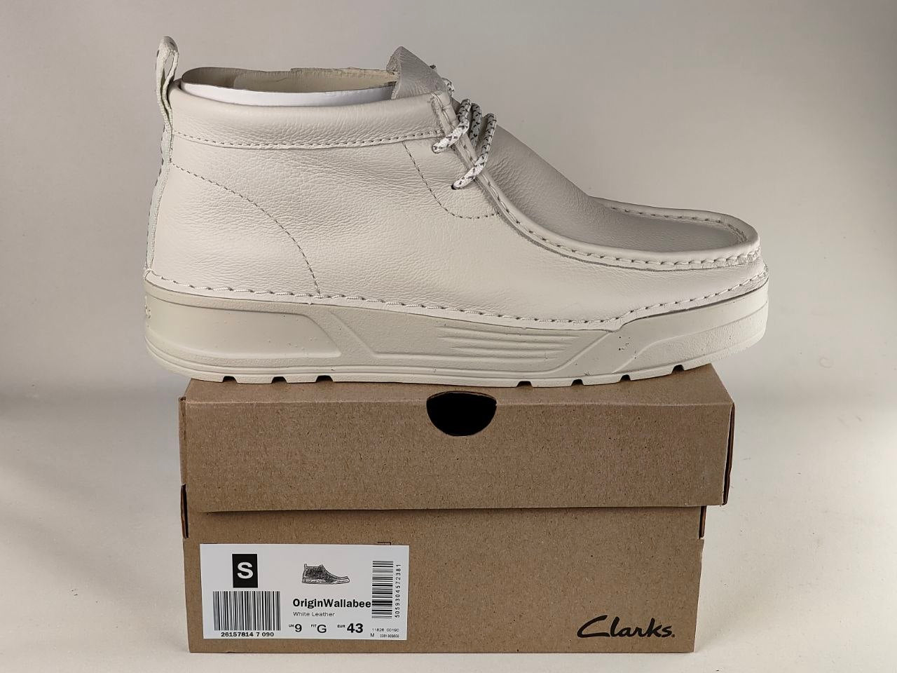 Clarks Origin Wallabee – White Leather