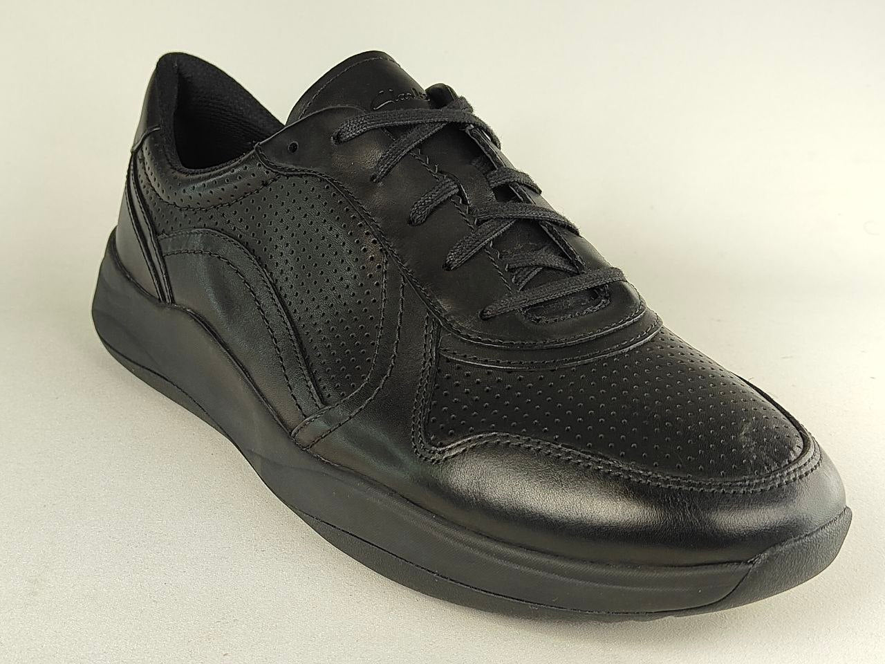 Clarks Sift Speed – Black Leather