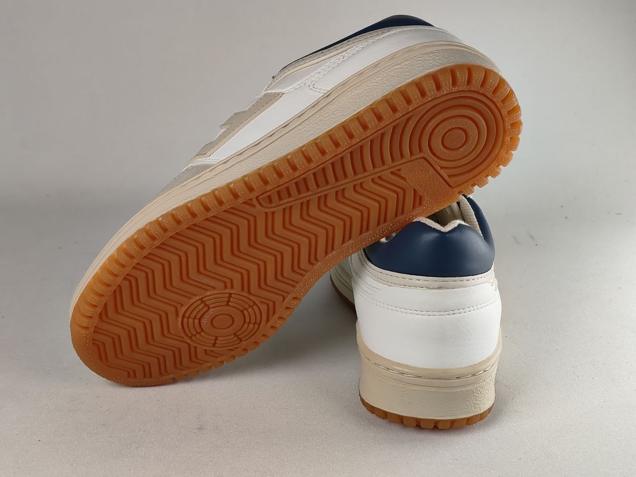 Flamingos Life Retro 90 White Ivory Bicolor Sneakers