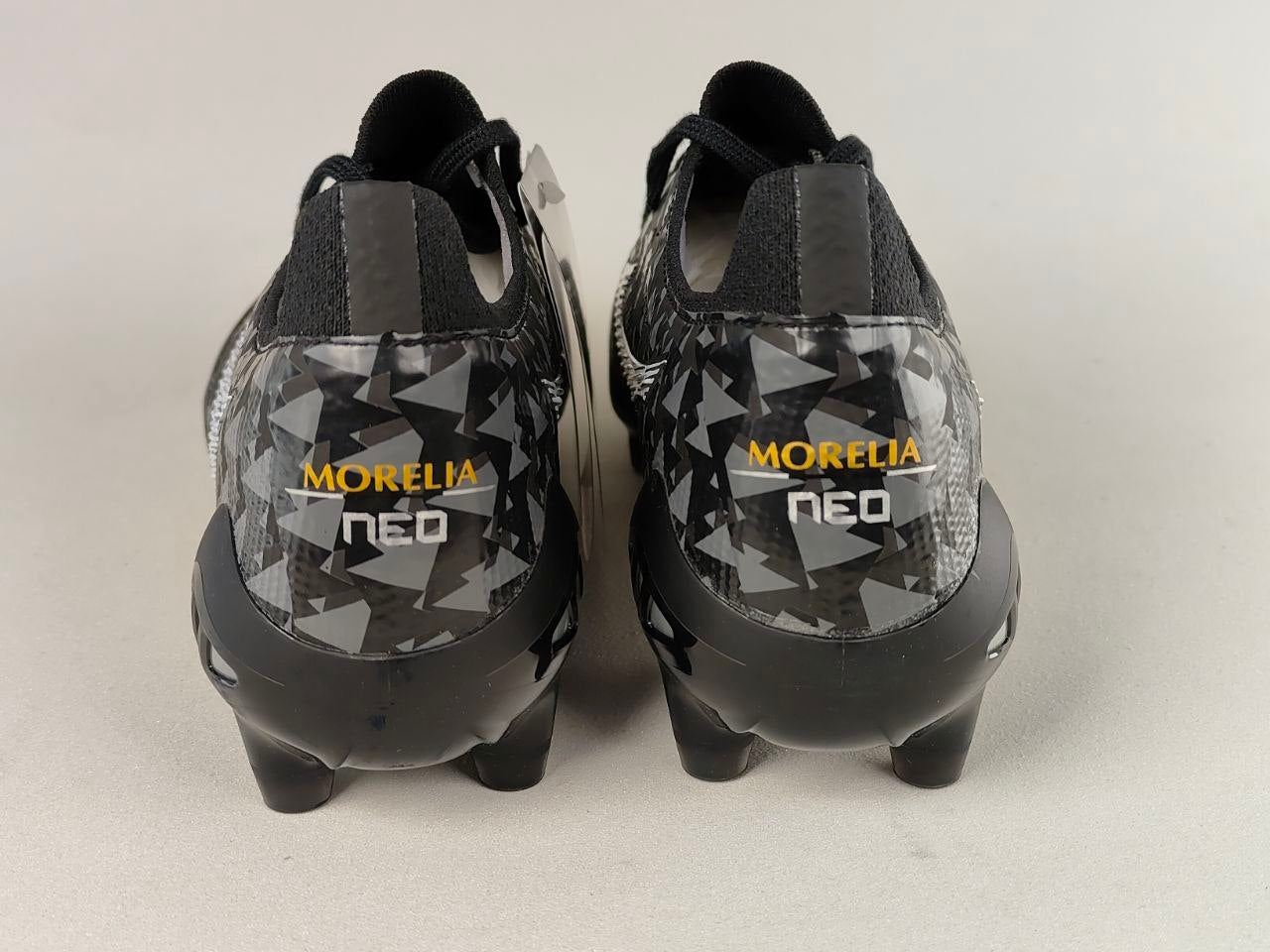 Mizuno Morelia Neo III β Japan FG Black Silver Football Boots
