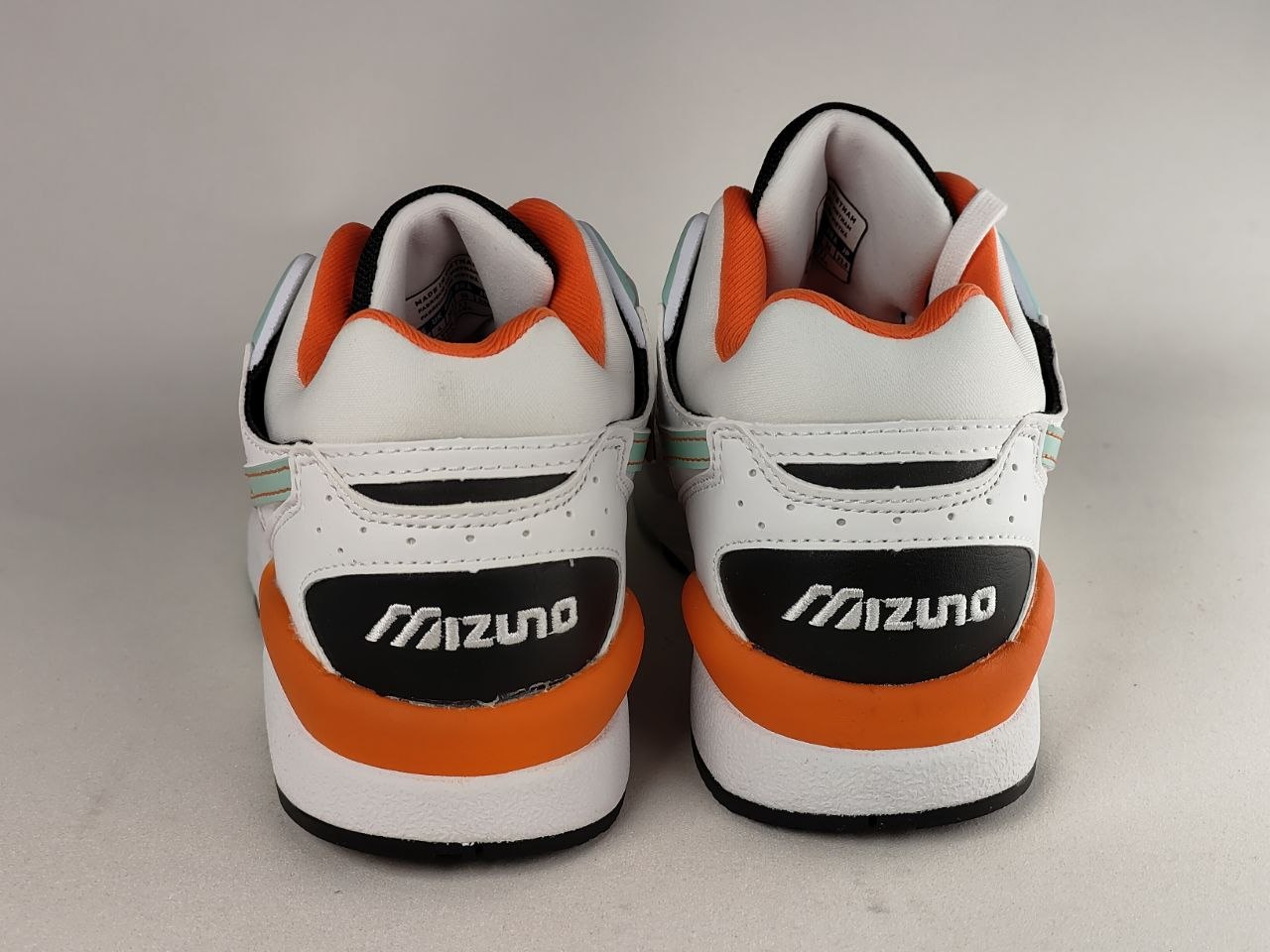 Mizuno Sky Medal White Orange Mint