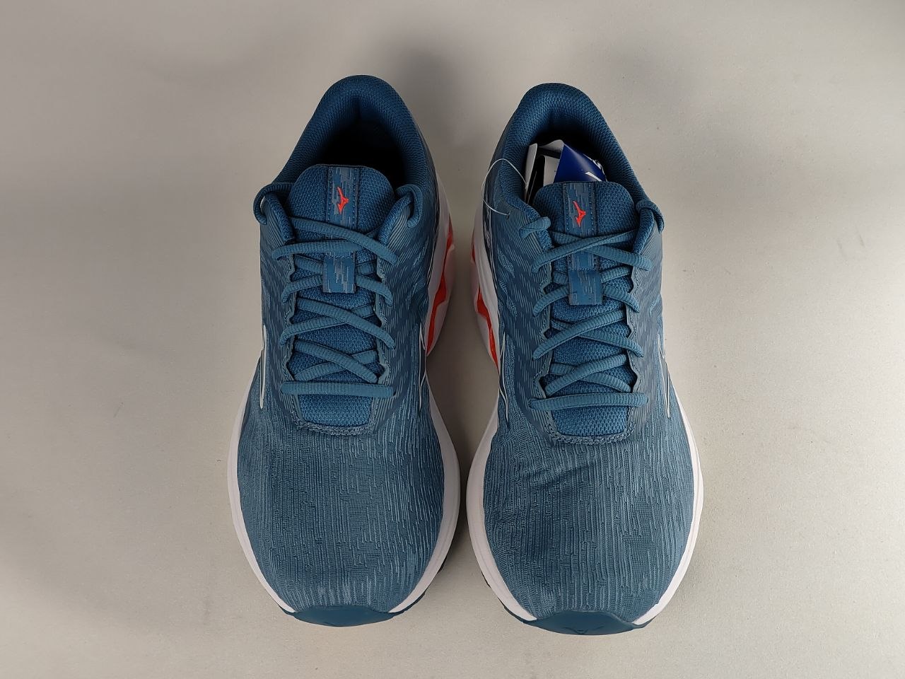 Mizuno-Wave-Equate-7-Running-Shoes-Blue-