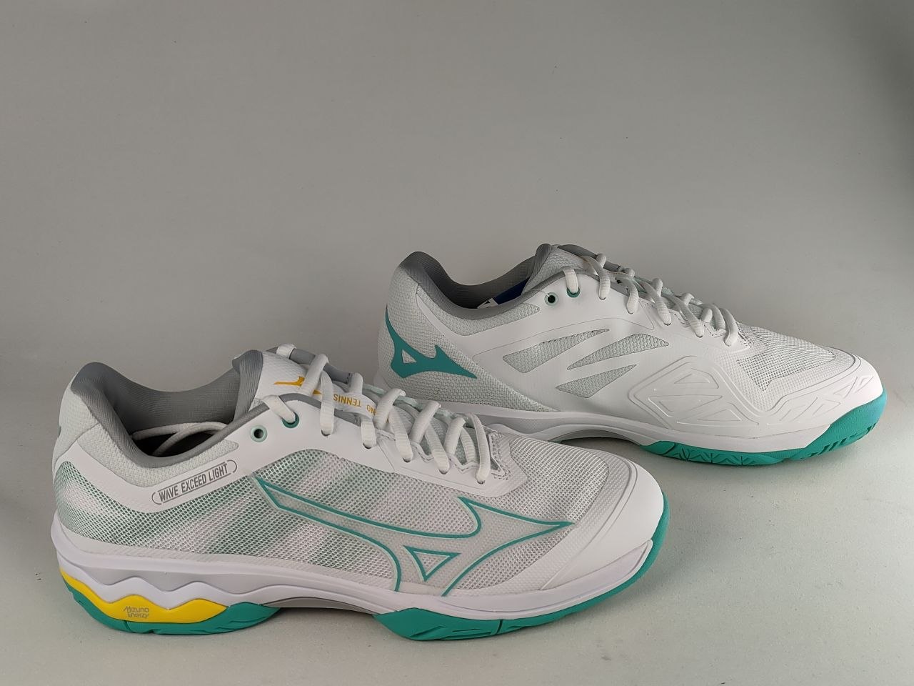 Mizuno-Wave-Exceed-Light-AC-Women-Tennis-Shoes-White-Turquoise-Hi-Vis-Yellow-