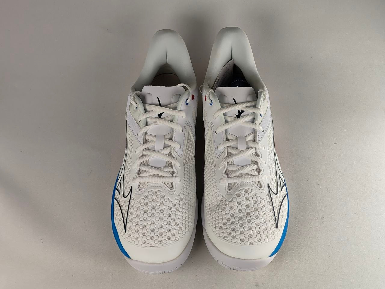 Mizuno-Wave-Exceed-Tour-5-AC-Tennis-Shoes-White-Blue-Red-