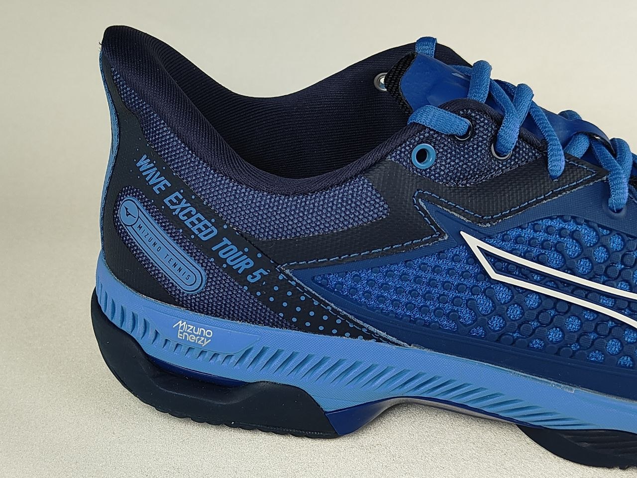 Mizuno Wave Exceed Tour 5 CC Tennis Shoes – True Blue / White