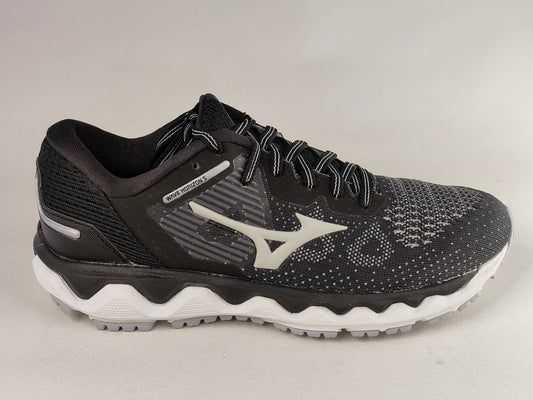 Mizuno-Wave-Horizon-5-Women's-Running-ShoesBlack-Grey-White-