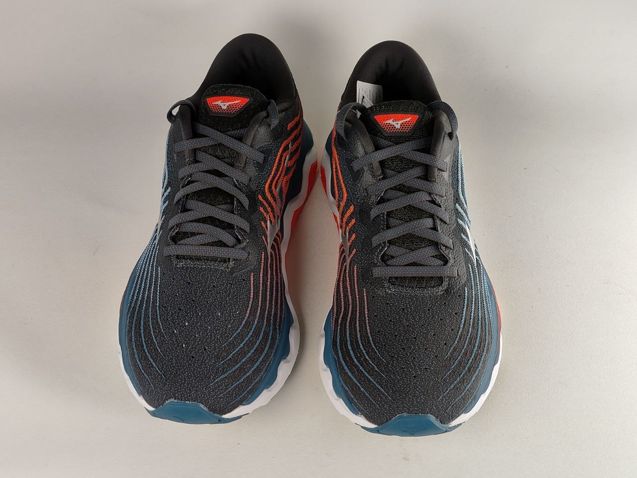 Mizuno-Wave-Horizon-6-Men’s-Stability-Running-Shoes-Black-Dark-Teal-Coral-