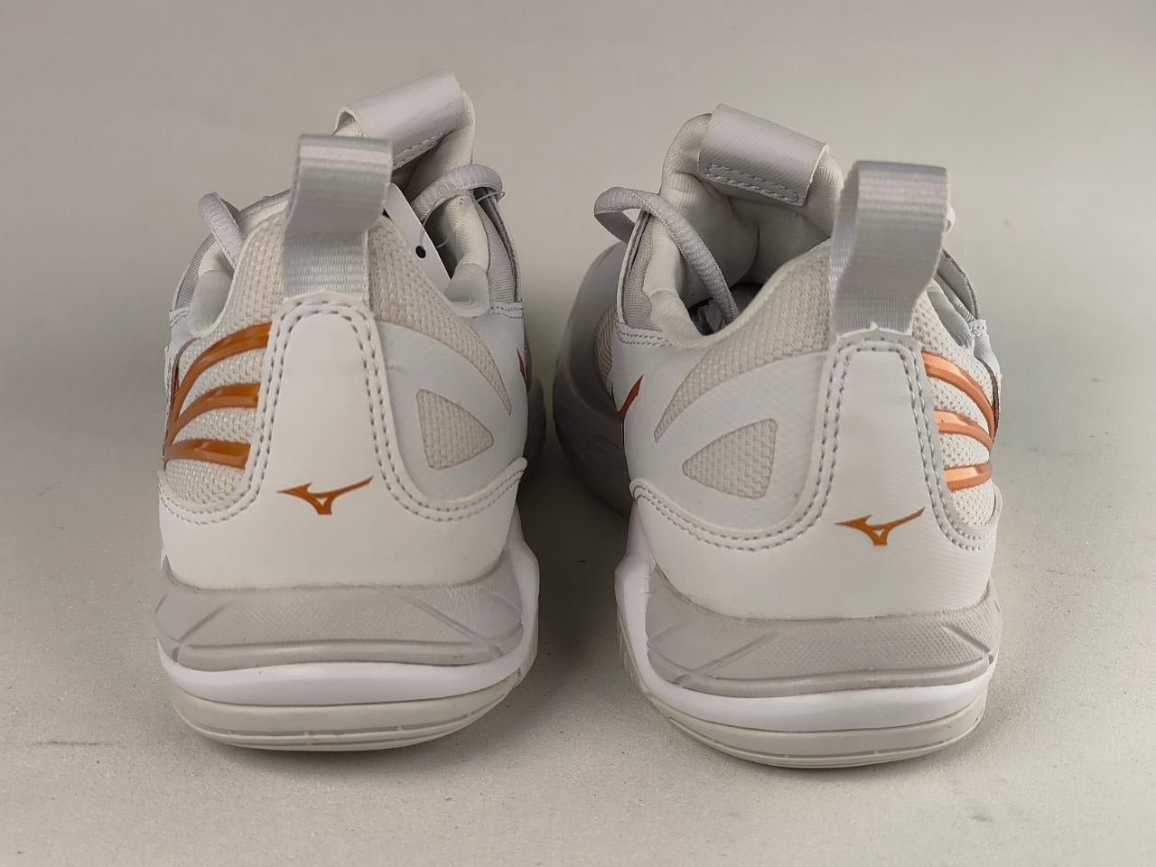 Mizuno-Wave-Luminous-Women's-Volleyball-Shoes-White-Copper-Gold