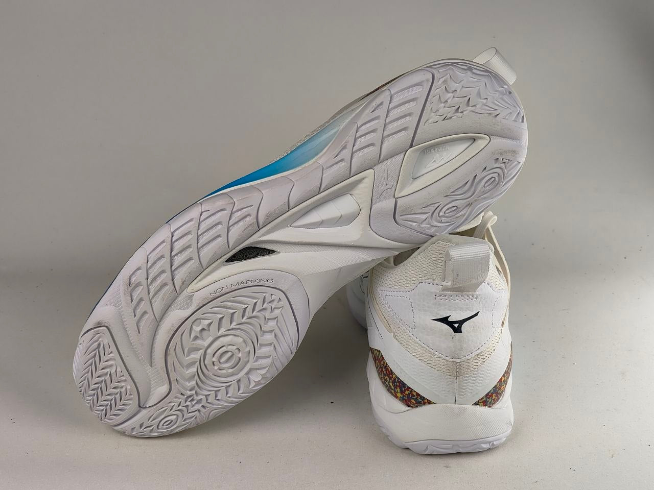Mizuno-Wave-Mirage-4-Handball-Shoes-White-Black-Blue-