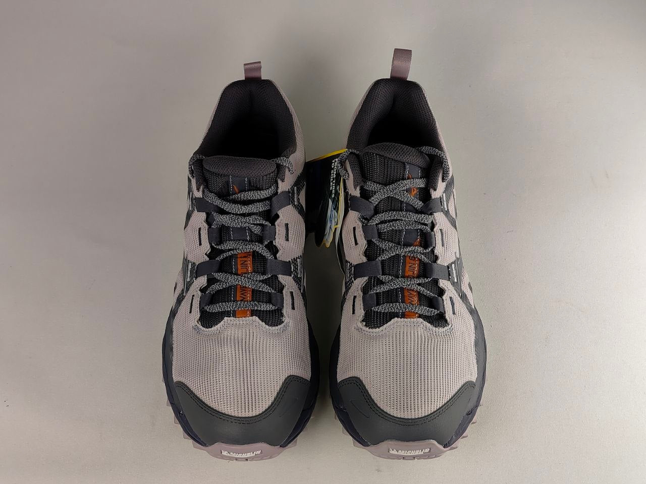 Mizuno-Wave-Mujin-6-Women’s-Trail-Running-Shoes-Glacier-Grey-Silver-Gold-