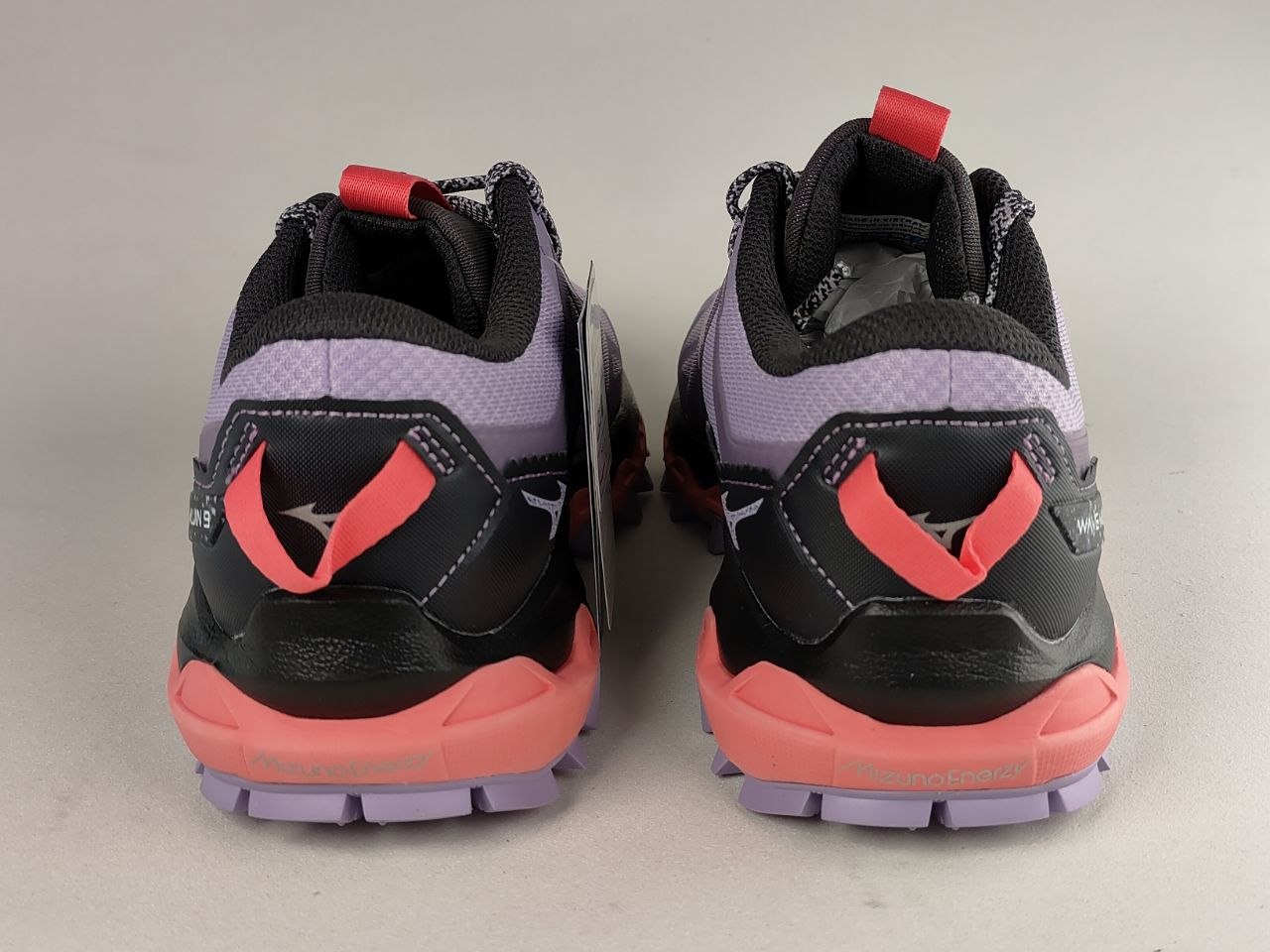 Mizuno-Wave-Mujin-9-Women’s-Trail-Running-Shoes-Lavender-Black-Coral-Pink-