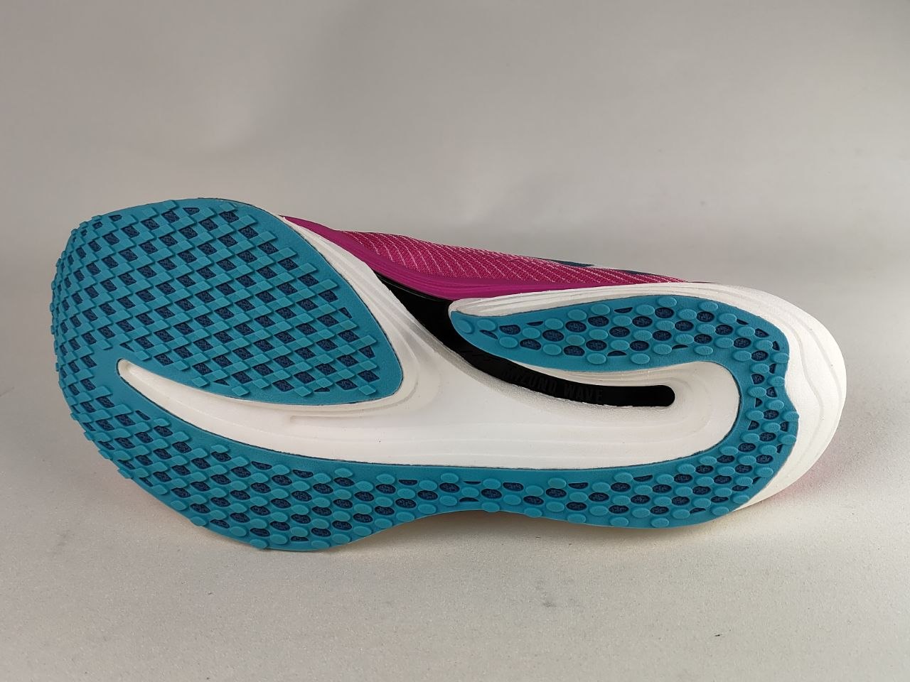 Mizuno Wave Rebellion Pro White Pink Running Shoes Women