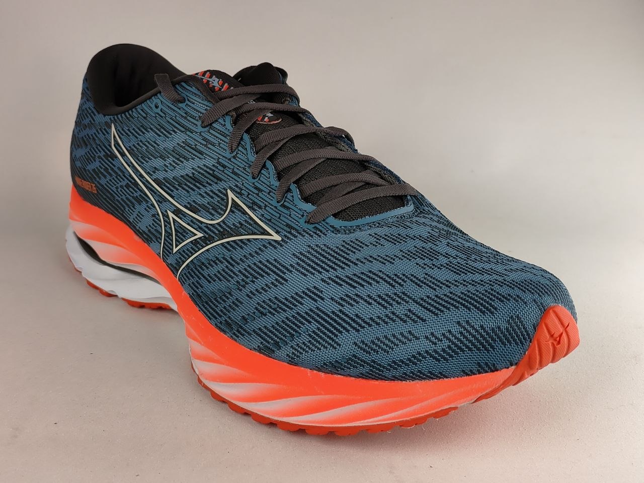 Mizuno-Wave-Rider-26-Men's-Running-Shoes-Grey-Coral-Orange-White-