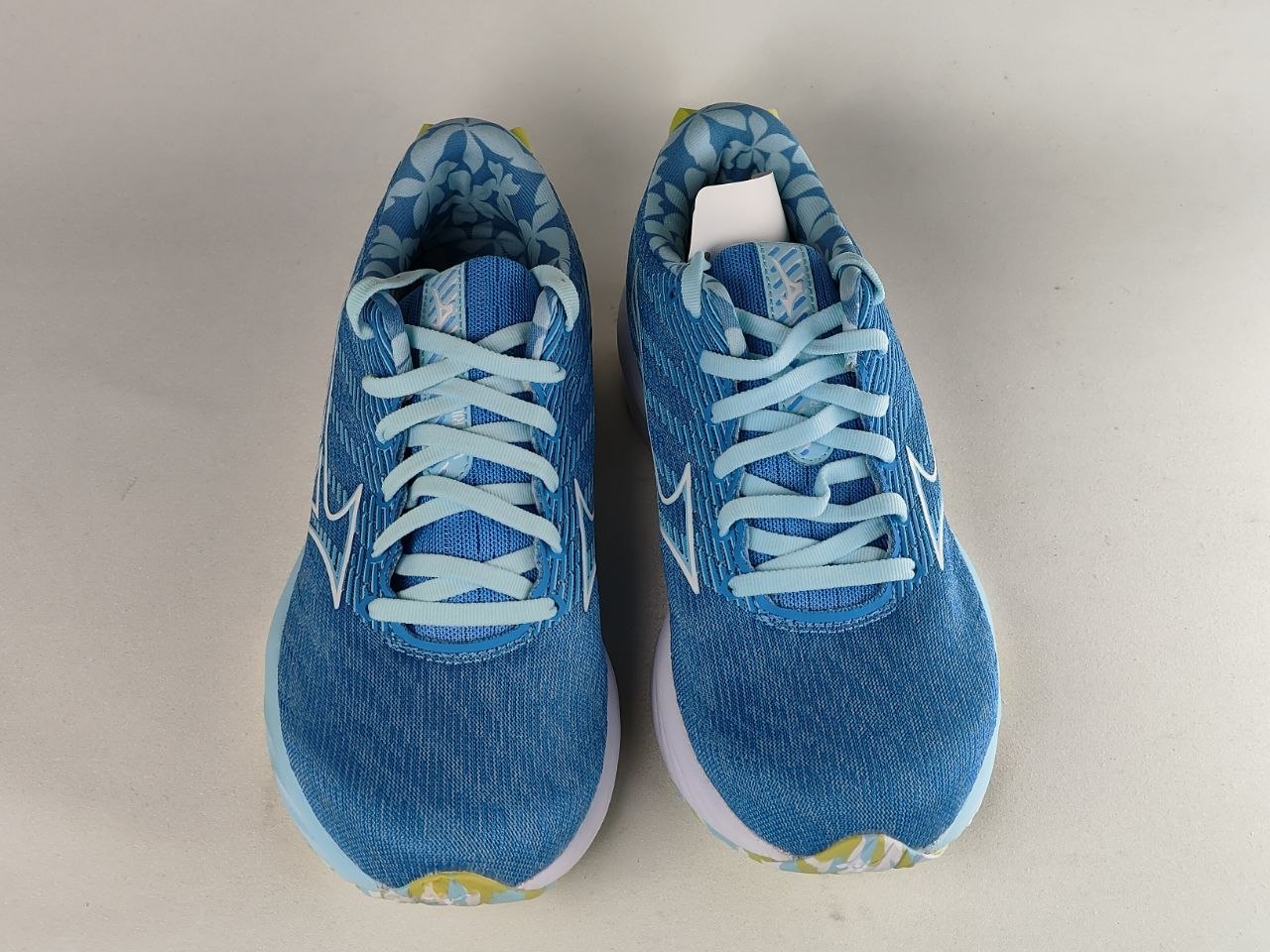 Mizuno-Wave-Rider-26-Women's-Running-Shoes-Blue-Mint-Green-White-