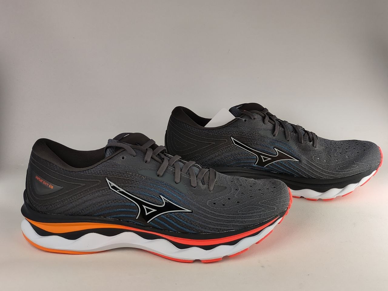 Mizuno-Wave-Sky-6-Men's-Running-Shoes-Black-White-Orange-