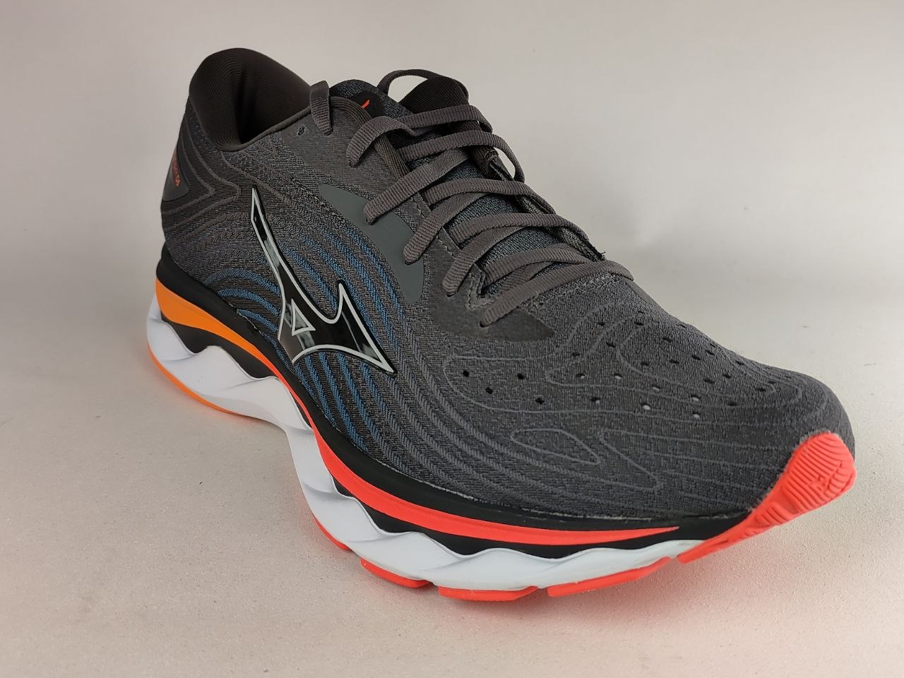 Mizuno-Wave-Sky-6-Men's-Running-Shoes-Black-White-Orange-