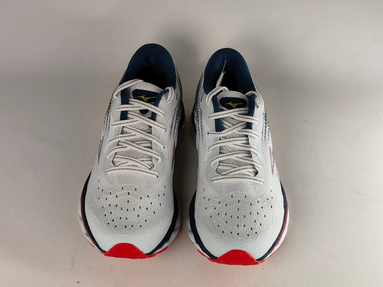 Mizuno Wave Sky 6 Women Running Shoes White Multi