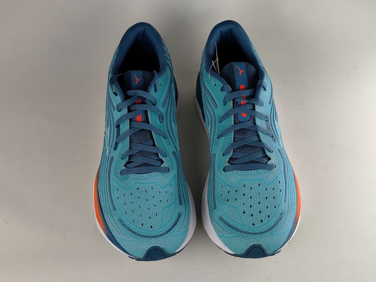 Mizuno-Wave-Skyrise-4-Running-Shoes-Blue-Turquoise-Coral-White-