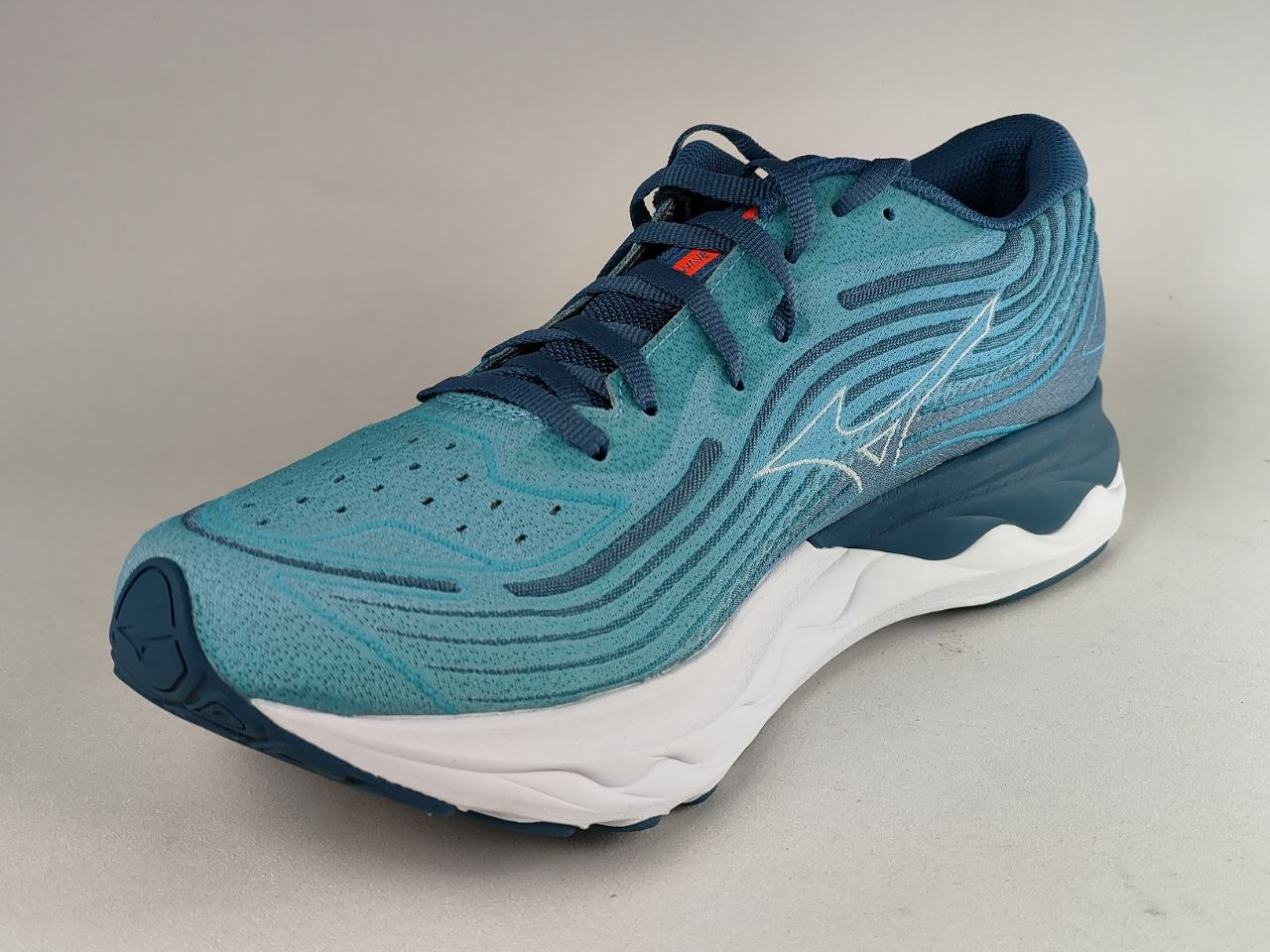 Mizuno-Wave-Skyrise-4-Running-Shoes-Blue-Turquoise-Coral-White-