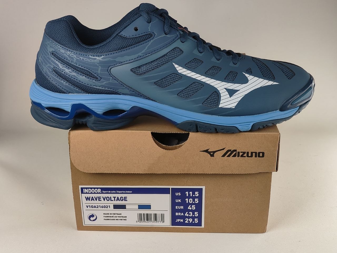 Mizuno-Wave-Voltage-Indoor-Court-Shoes-Blue-Grey-Navy-White-