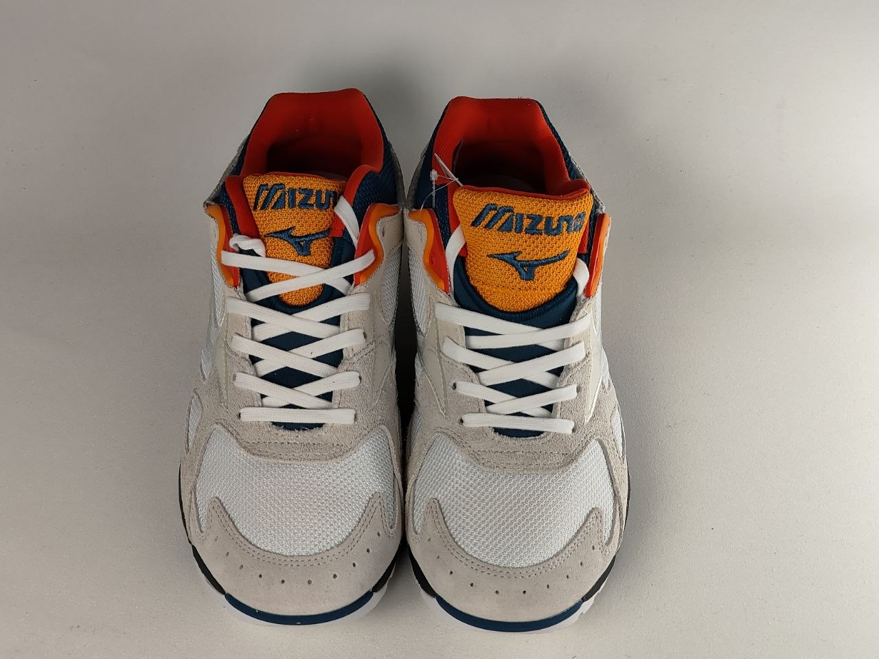 Mizuno Sky Medal S Lifestyle Sneakers – White Black Orange Mint
