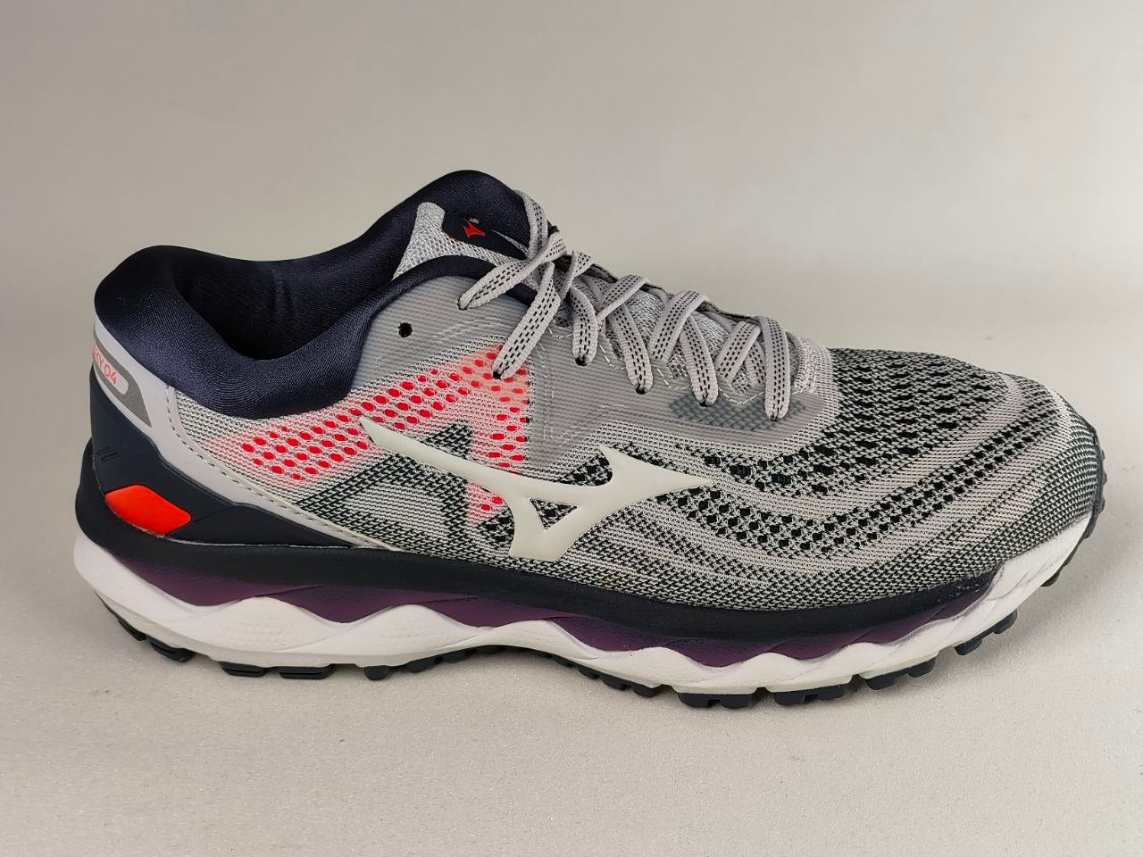 Mizuno Wave Sky 4 Women's Running Shoes – White Grey Pink Purple