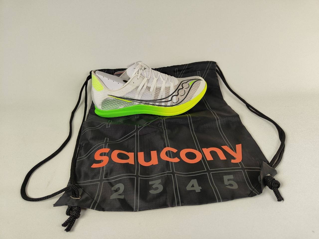 Saucony Terminal VT Spikes