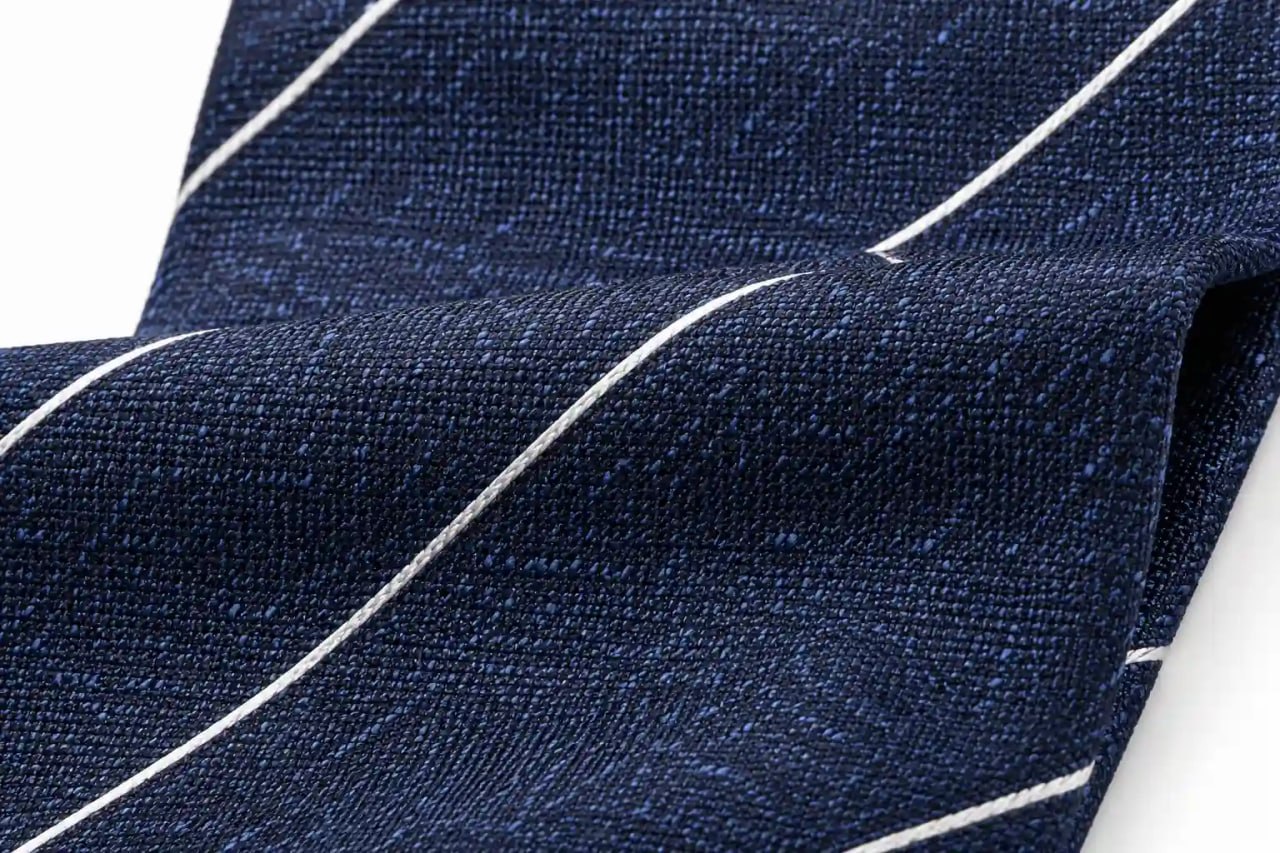 Texture of Navy Stripe State of Art Modern Classics Silk Tie 