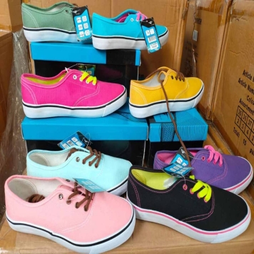 پکیج کفش اسپرت میکس برندهای مصرفی اروپا