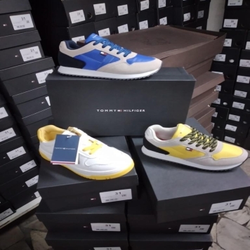 کفش های  میکس بچه گانه کلوین کلاین، تامی هیلفیگر و آدیداس