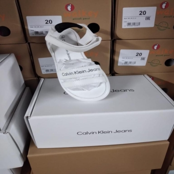 کفش های  میکس بچه گانه کلوین کلاین، تامی هیلفیگر و آدیداس