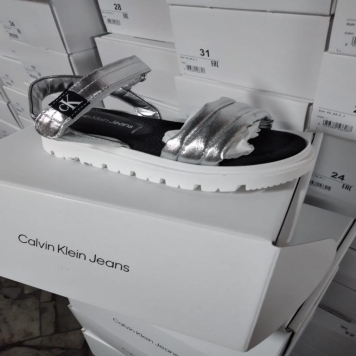 کفش های  میکس بچه گانه کلوین کلاین، تامی هیلفیگر و آدیداس